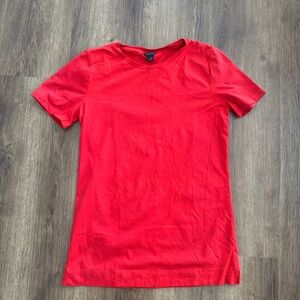 EUC - Ann Taylor - Vibrant Red Short Sleeve Tee Size XS